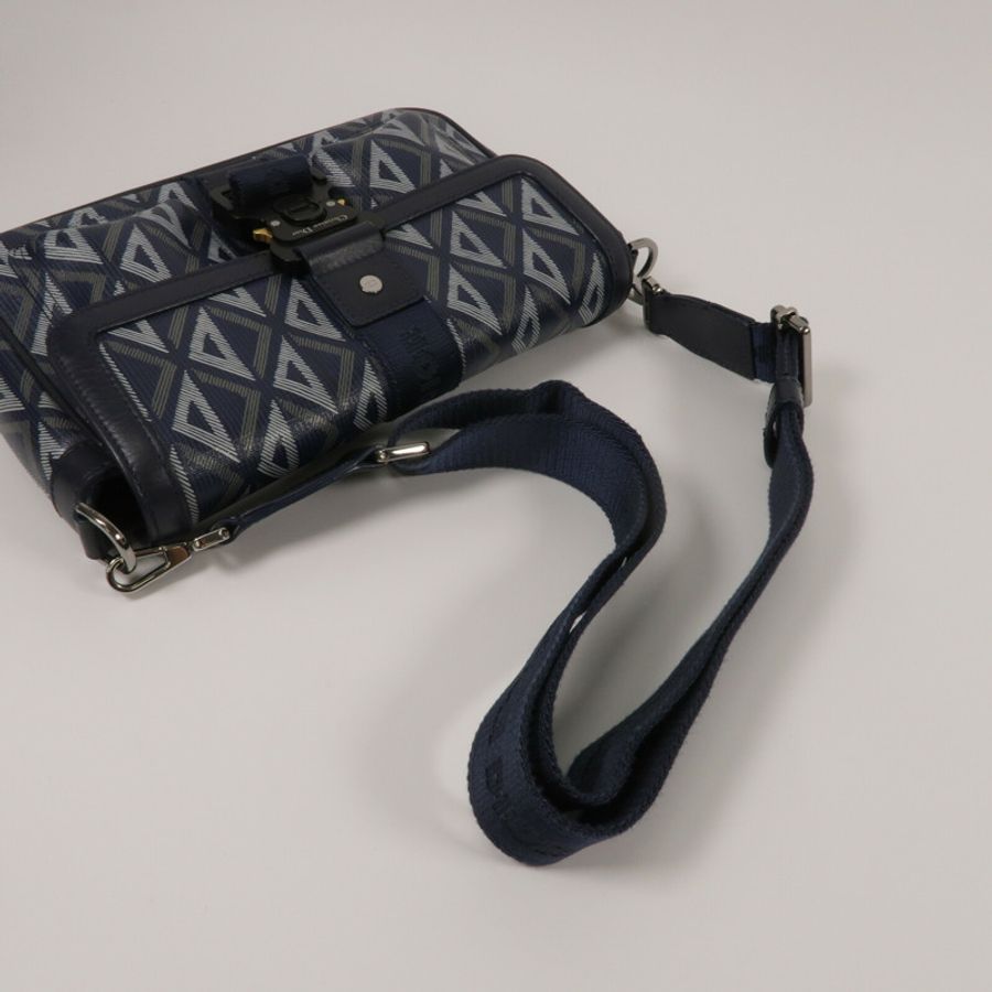 Dior PVC CD Diamond Hit The Road 肩背袋-9