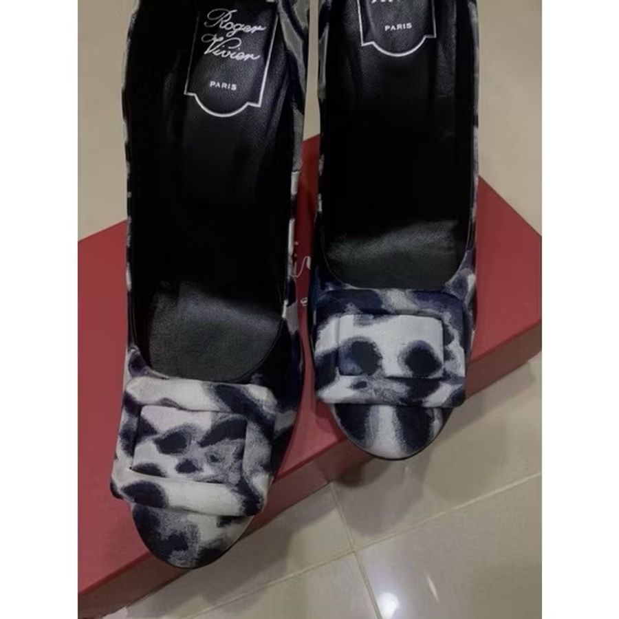 全新 Roger Vivier 經典方扣印花高跟鞋｜全新未使用｜Paris｜優雅氣質款-2