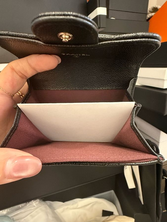 Chanel 經典雙層牛皮零錢卡包-0