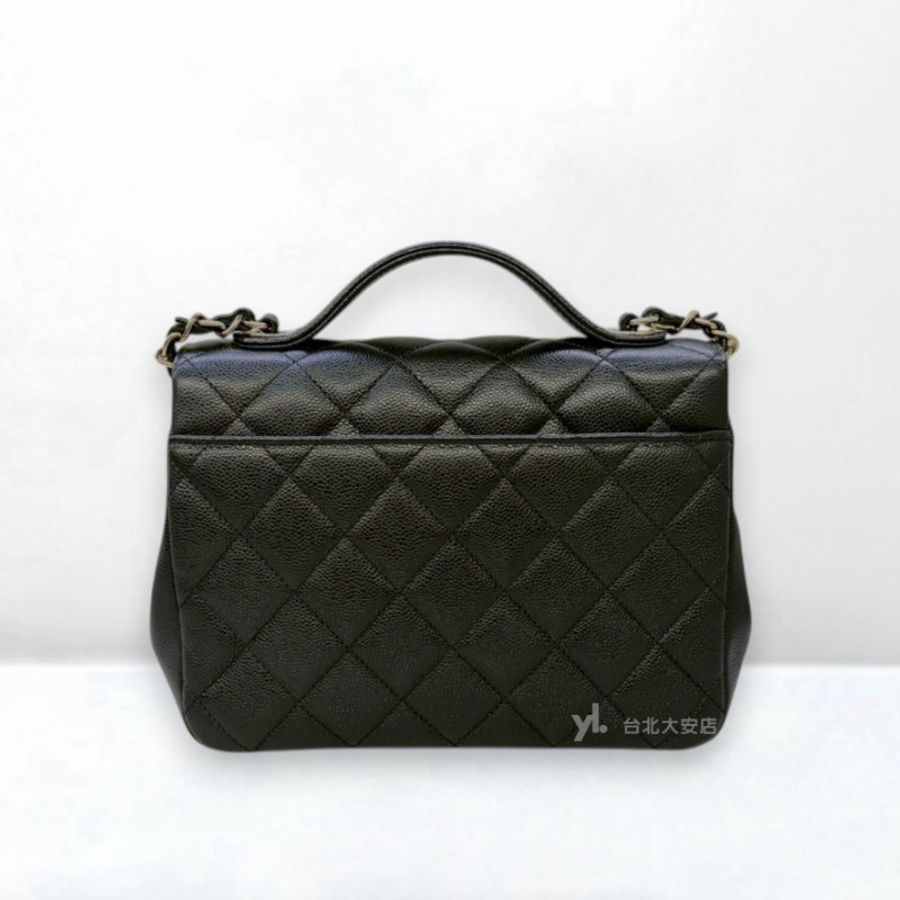 A13403-Chanel 黑荔枝皮淡金釦中號郵差包 A93607-3