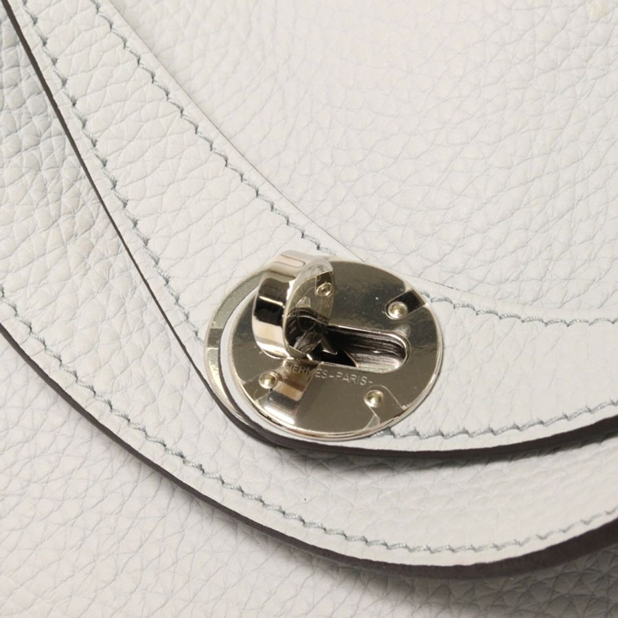 HERMES Clemence皮革Lindy 26手挽肩背兩用袋Bleu Brume-9