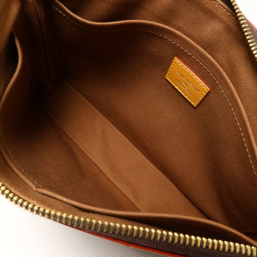 LOUIS VUITTON Monogram Archive Pochette Voyage Souple手拿包-4