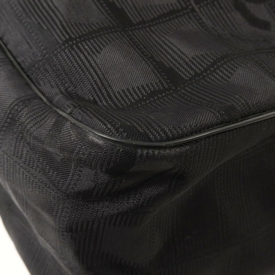 CHANEL 尼龍New Travel Line Messenger Bag肩背袋-14