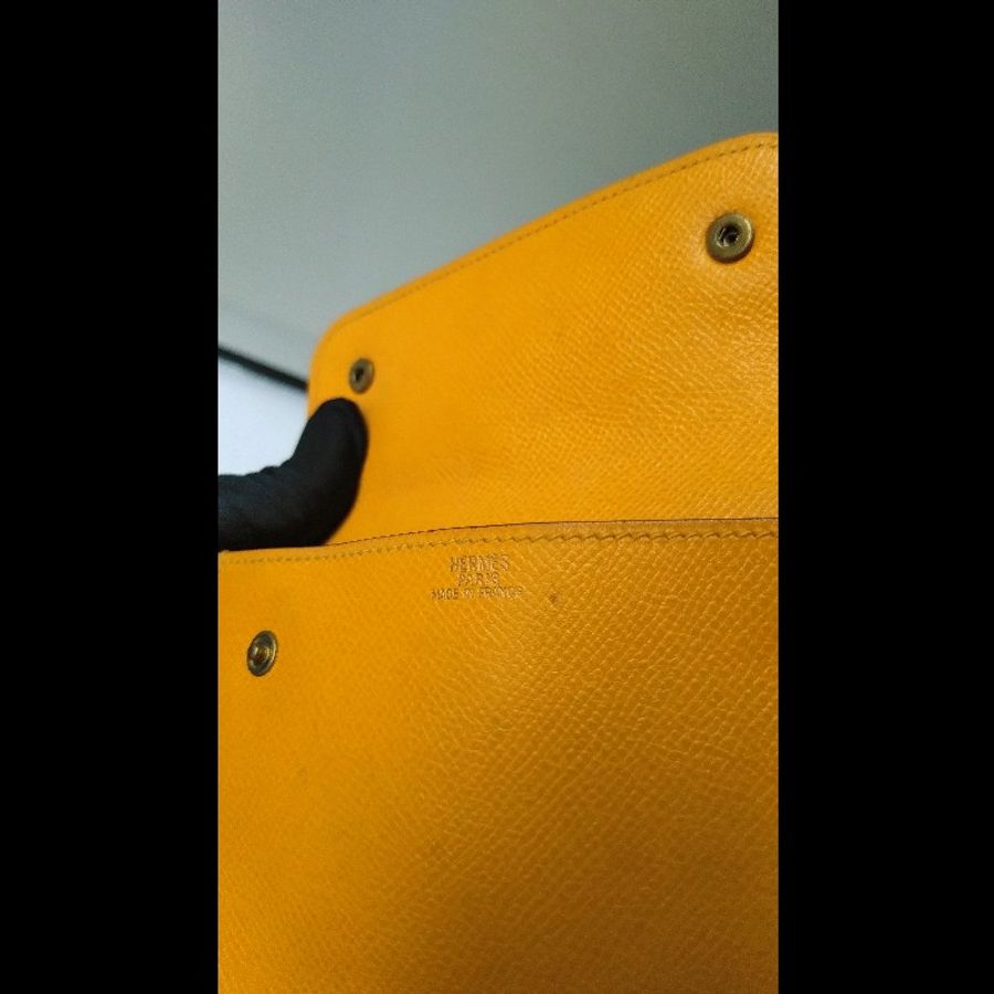 Hermes 黃皮雙釦口蓋綁帶小方腰包-16