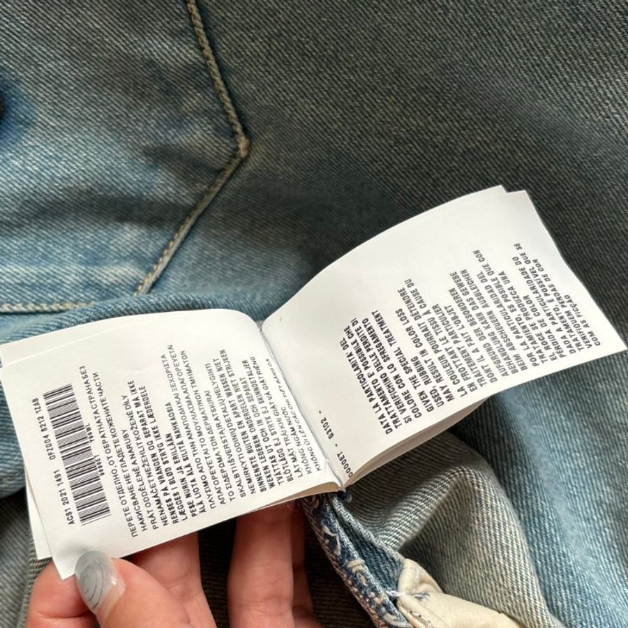 38號 ::Prada:: 經典三角牌 水洗丹寧牛仔連身短褲 連身褲 連衣褲 2022 Medium Wash Denim Button Up Romper-29