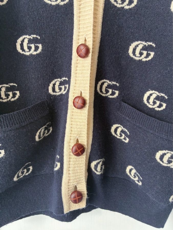 Gucci 深藍白滿版雙G針織上衣/外套S-6