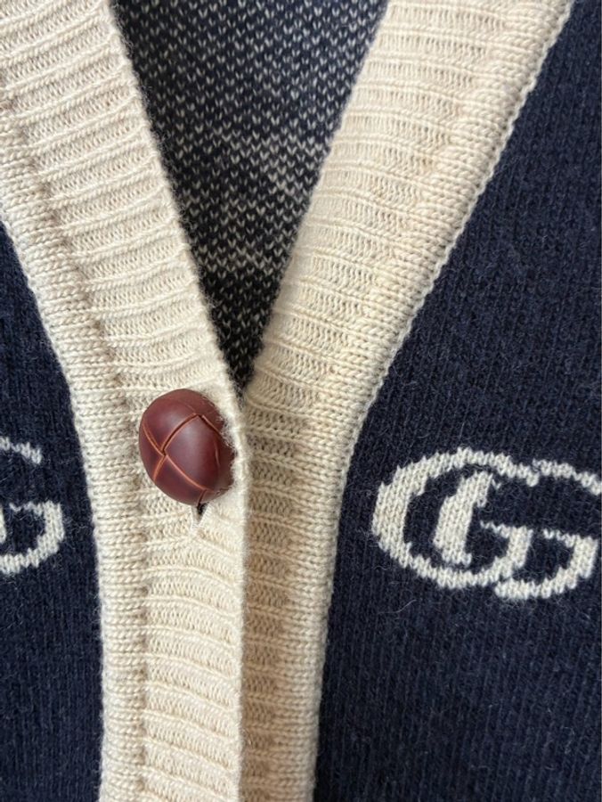 Gucci 深藍白滿版雙G針織上衣/外套S-15
