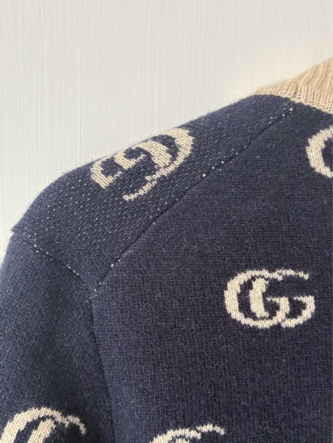 Gucci 深藍白滿版雙G針織上衣/外套S-24