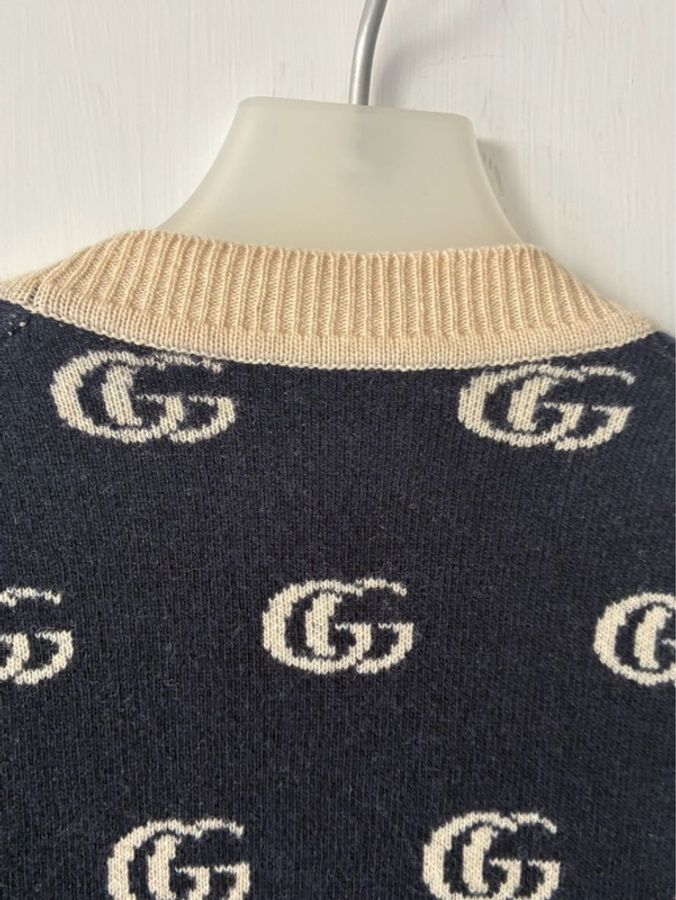 Gucci 深藍白滿版雙G針織上衣/外套S-26