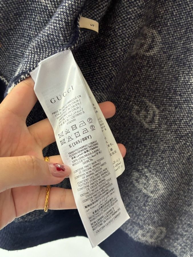 Gucci 深藍白滿版雙G針織上衣/外套S-30