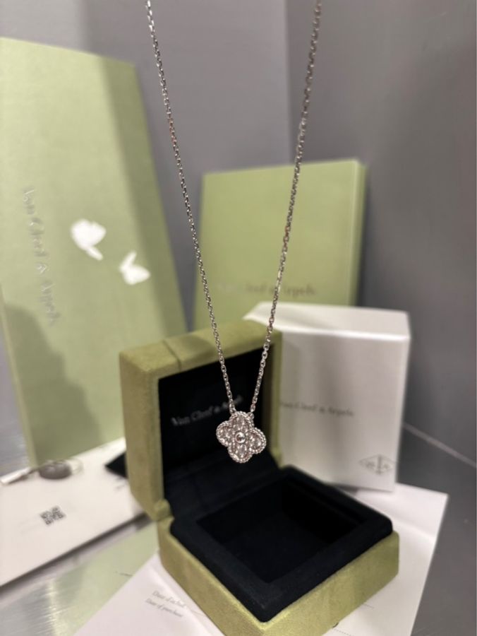 Van Cleef & Arpels VCA Vintage Alhambra 滿鑽白金 四葉草|Classic Trend CT精品|台北東區實體-6