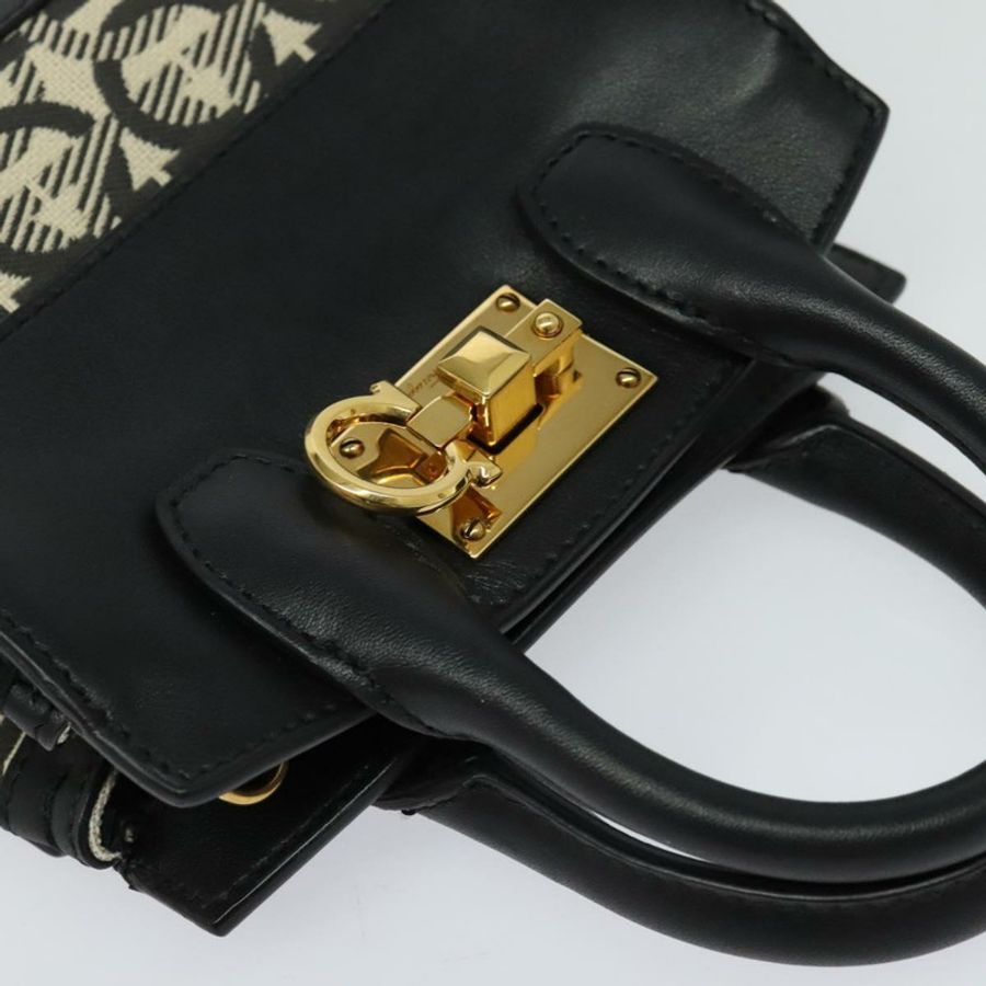 【日本直送】Salvatore Ferragamo Gancini 手提包 皮革 2way 黑色 金色 Auth 131643-5