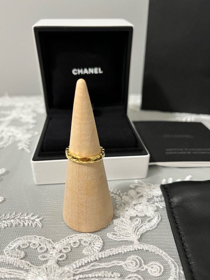 CHANEL COCO CRUSH 窄版18K黃金戒指|53號|近全新|完整盒裝附購證-8