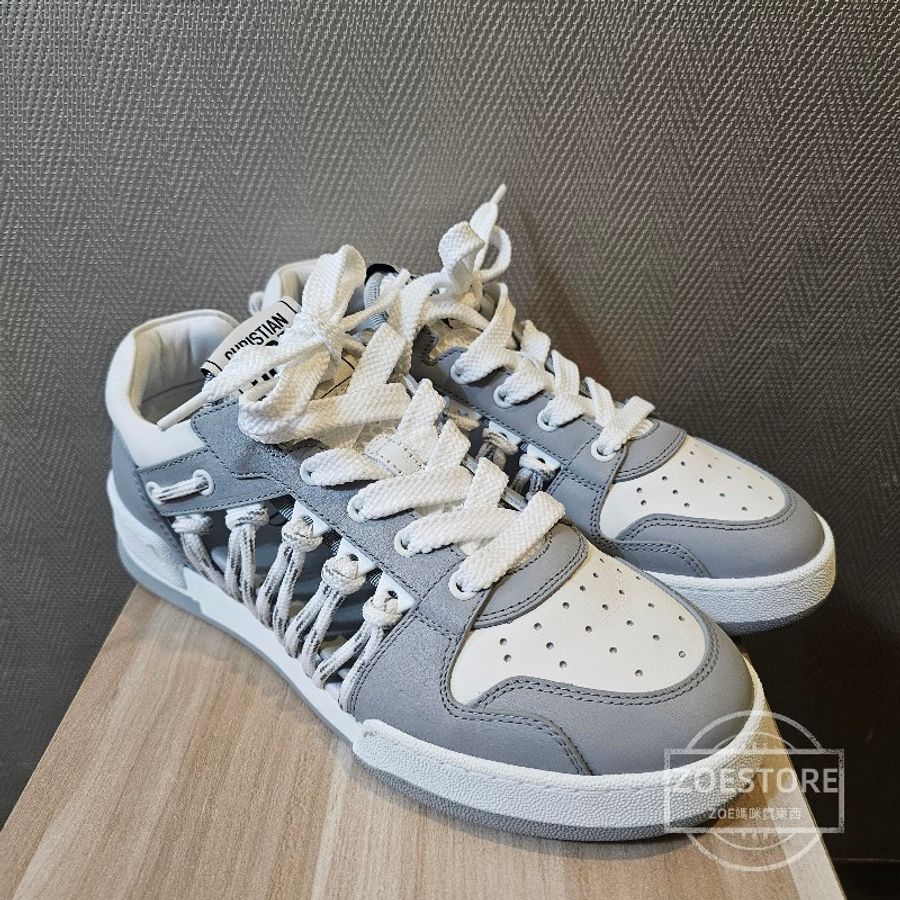 Dior First Sneaker 灰白配色鏤空運動休閒鞋-1
