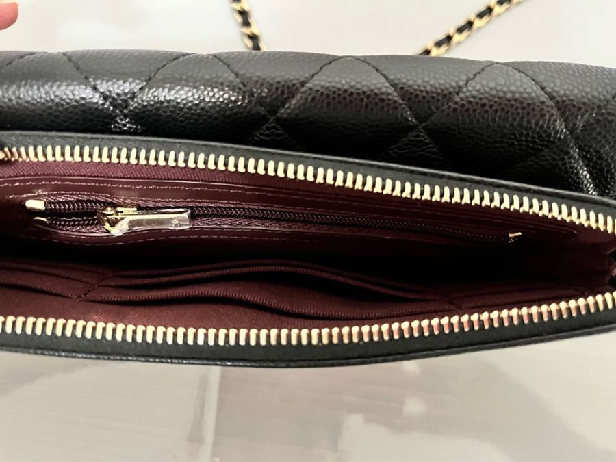 CHANEL 香奈兒 黑色荔枝皮斜背手機包｜金色CC｜WOC手機包｜附購證 全配-19