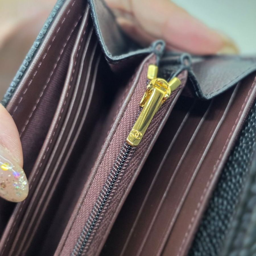 閒置未使用 新款CHANEL 黑金 信封式翻蓋長夾  芯片款-21
