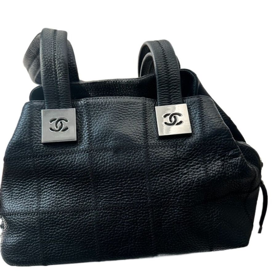 Chanel 香奈兒黑銀雙CLOGO 枕頭包-15