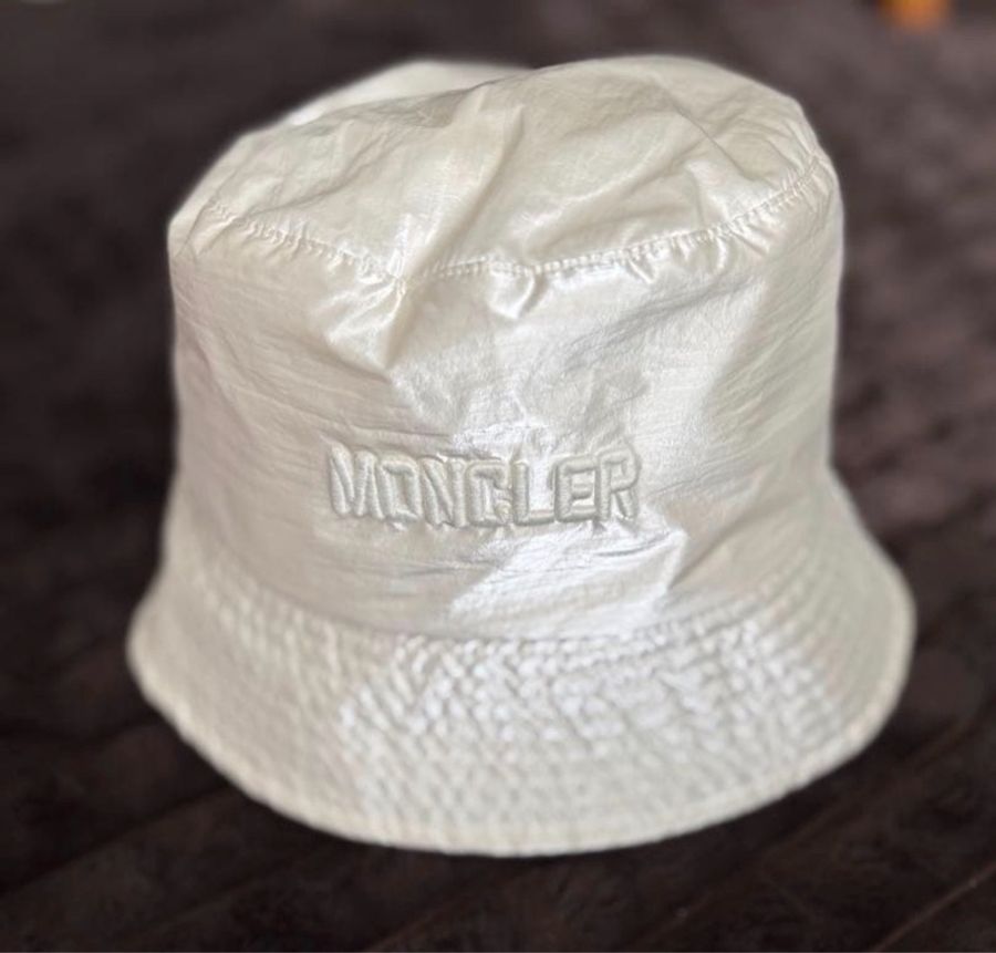 MONCLER珍珠白漁夫帽-0