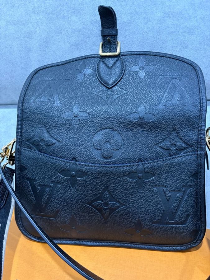 Louis Vuitton Diane Monogram Empreinte 斜背包-7