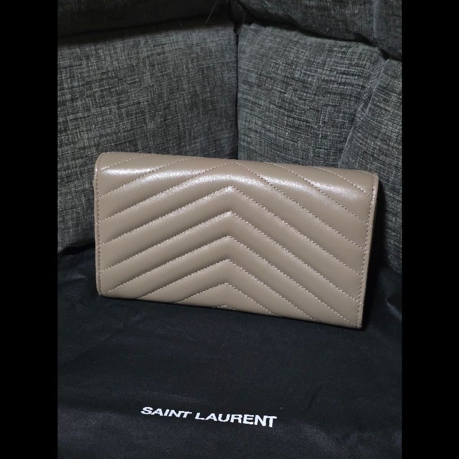 [全新] Saint Laurent YSL 小羊皮 信封長夾 奶茶色 未使用品-1