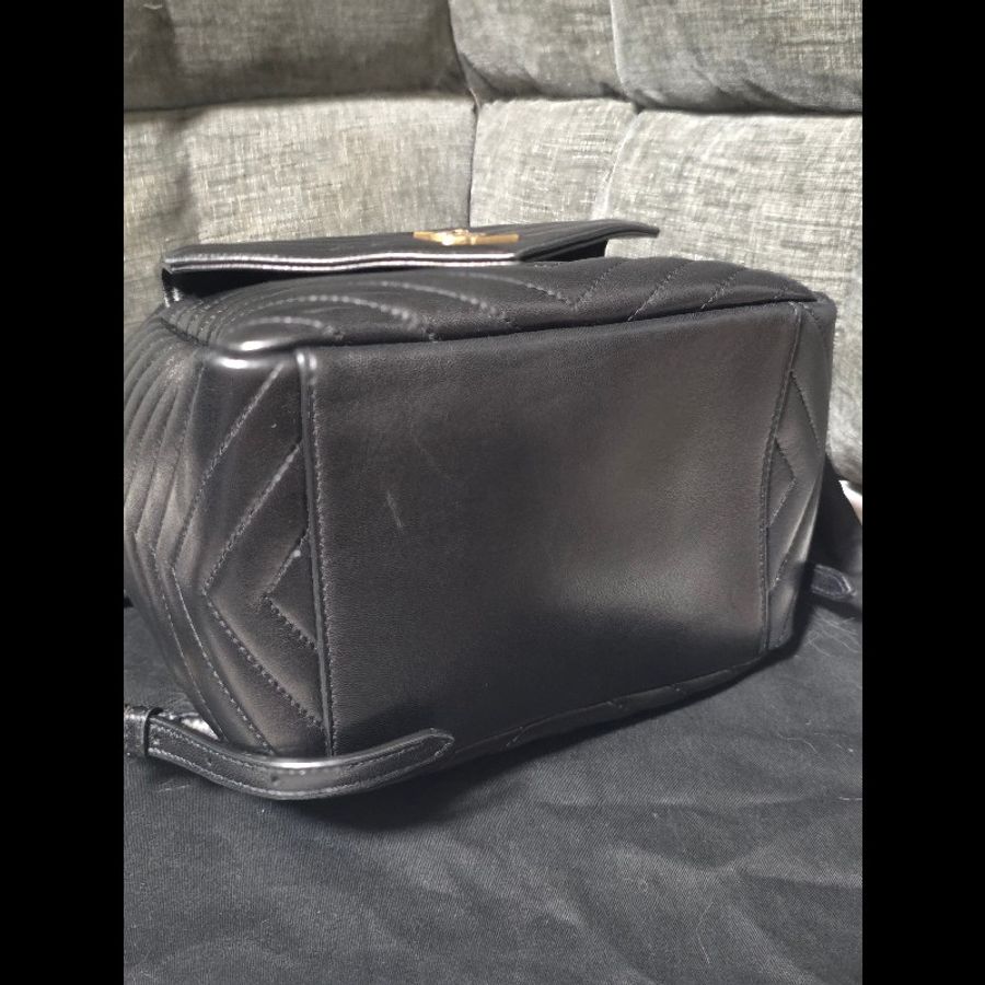 [近新] Saint Laurent YSL 小羊皮後背包 未使用品-9
