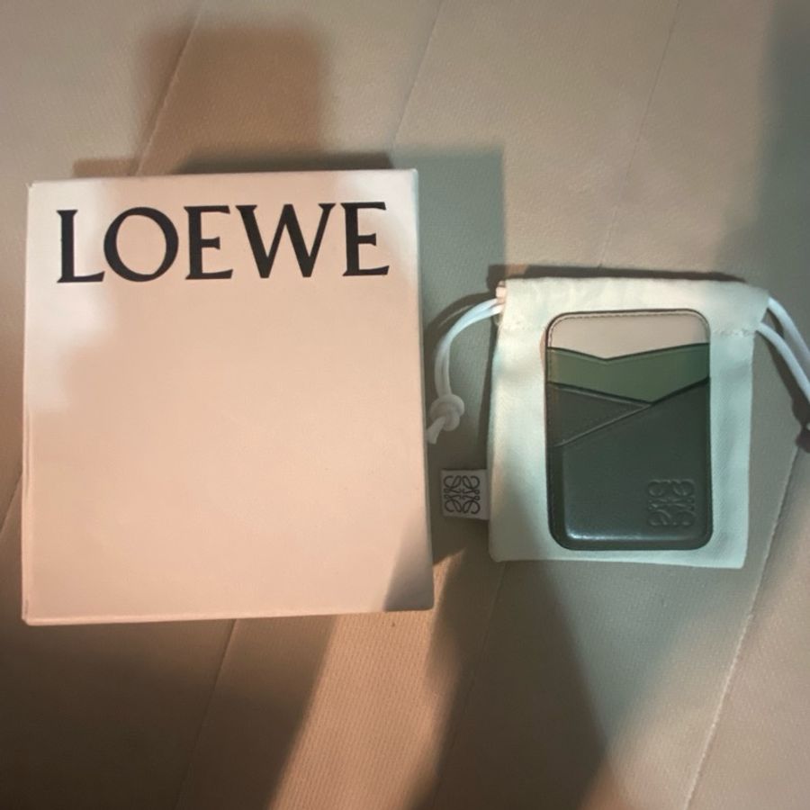 Loewe Puzzle Magnetic Leather Cardholder-0