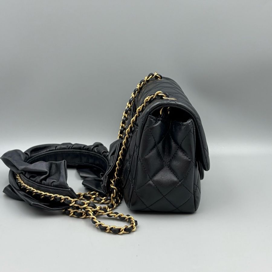 Chanel香奈兒 CF方胖子斜背包 黑色菱格金扣-4
