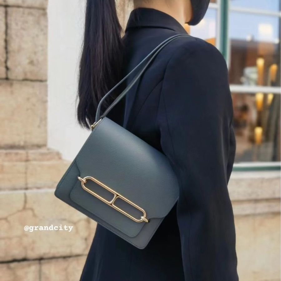 閒置Hermes愛馬仕Roulis mini 19豬鼻子 63杏仁綠配玫瑰金扣 U刻23年全套帶票 比康康低調很多，可單肩腋下或斜挎 非常耐看-0