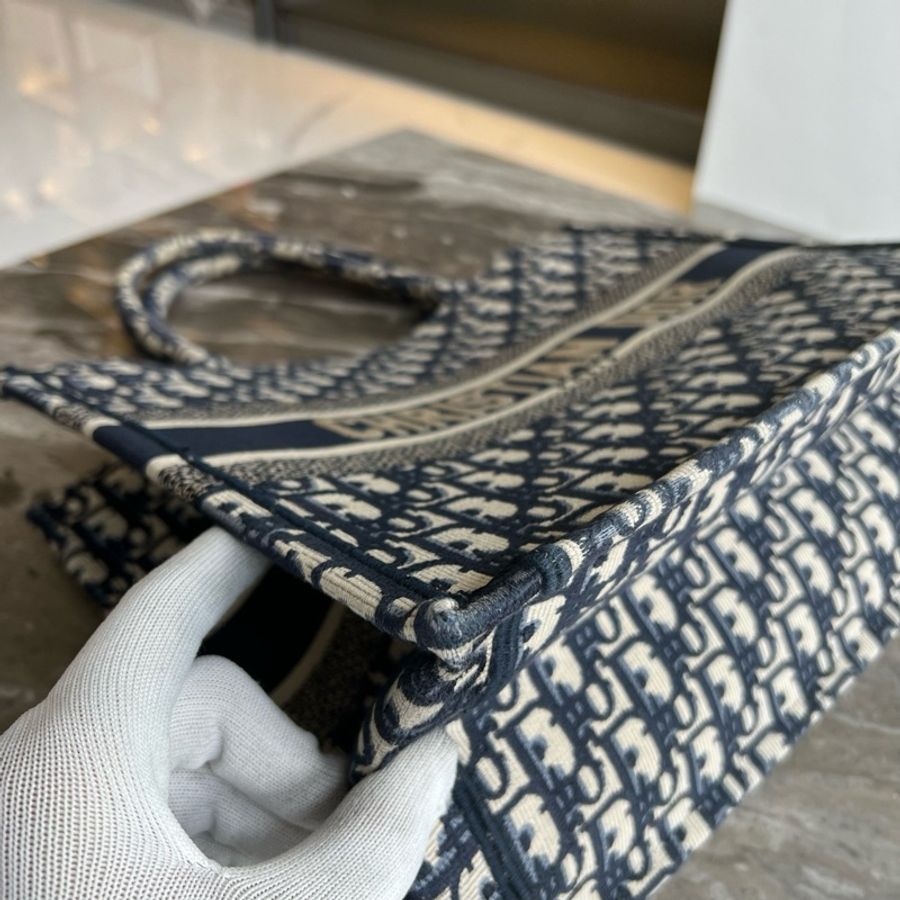 DIOR迪奧 BookTote 老花滿印大容量 Oblique手工 刺繡 托特包Tote包-8