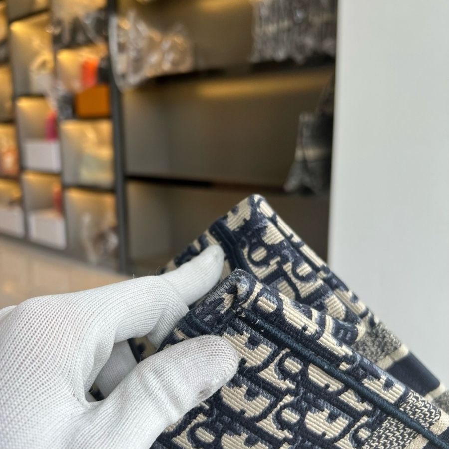 DIOR迪奧 BookTote 老花滿印大容量 Oblique手工 刺繡 托特包Tote包-11