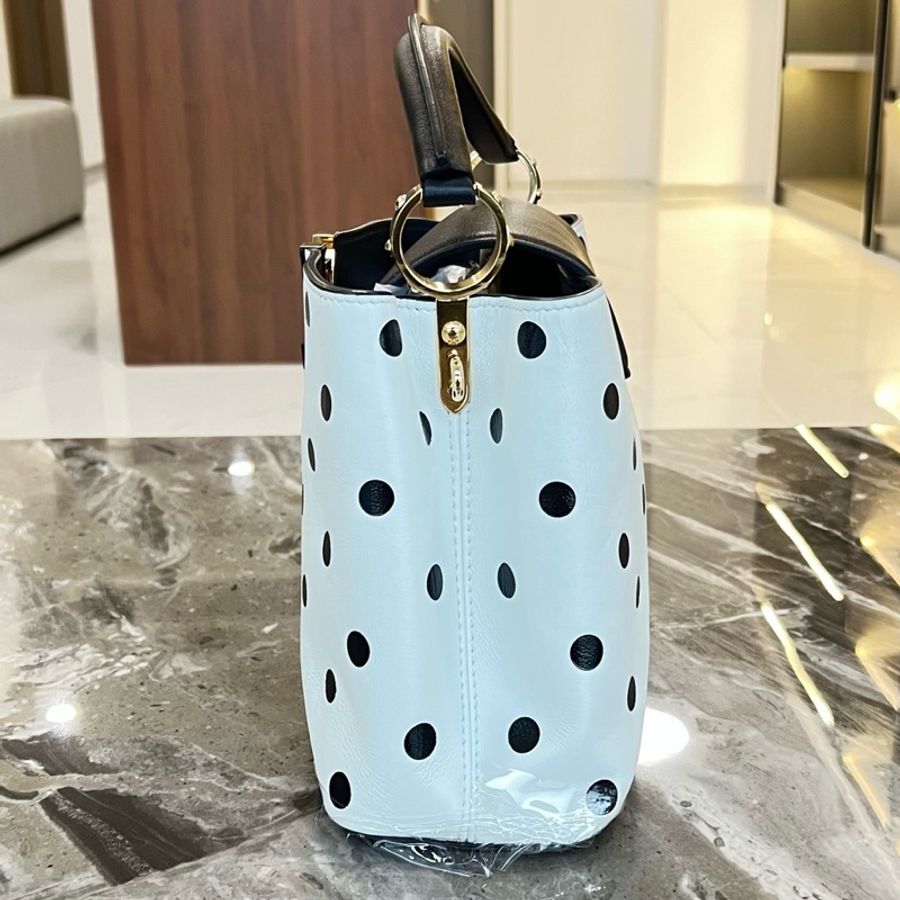 LOUIS VUITTON 路易威登Capucines BB系列卡普辛 波點圖案牛皮革 單肩手提包 可調節可拆卸肩帶 黑白 芯片款-1