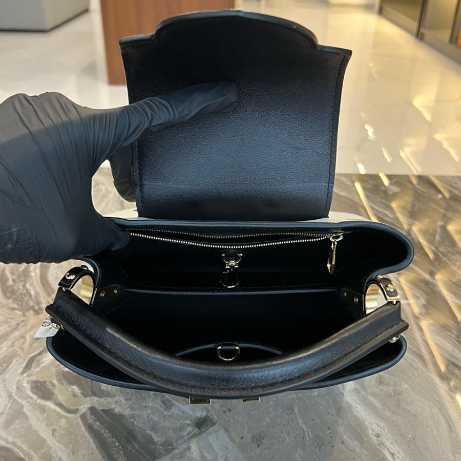 LOUIS VUITTON 路易威登Capucines BB系列卡普辛 波點圖案牛皮革 單肩手提包 可調節可拆卸肩帶 黑白 芯片款-5
