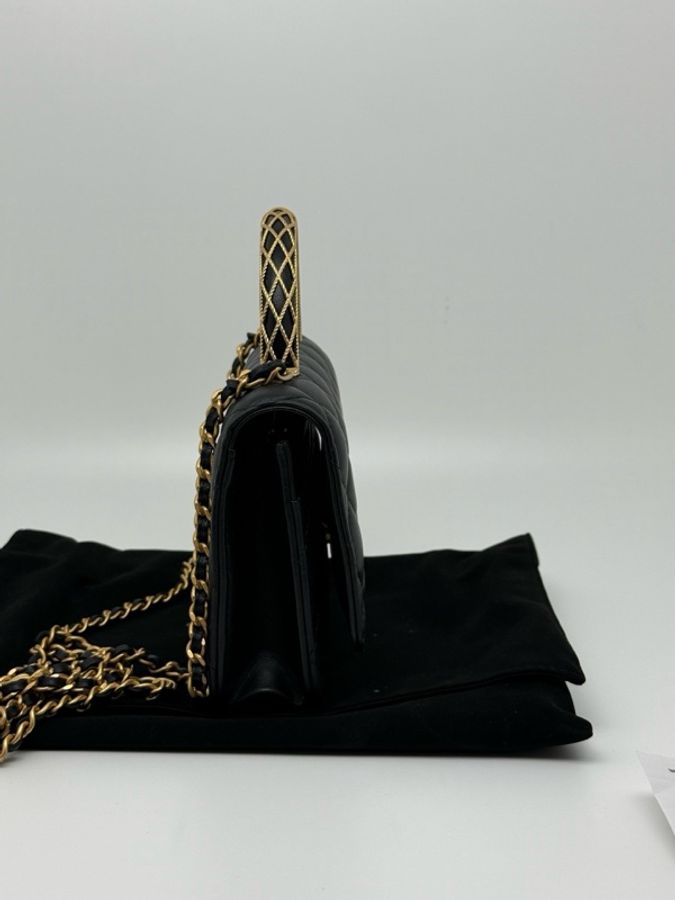Chanel 香奈兒 23A 黑金蕾絲浮雕手柄 woc 單肩斜挎手提包  尺寸：19*12。-3