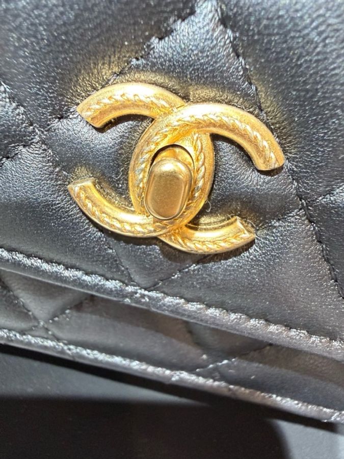 Chanel 香奈兒 23A 黑金蕾絲浮雕手柄 woc 單肩斜挎手提包  尺寸：19*12。-8
