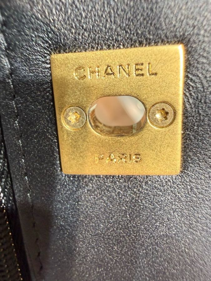 Chanel 香奈兒 23A 黑金蕾絲浮雕手柄 woc 單肩斜挎手提包  尺寸：19*12。-9