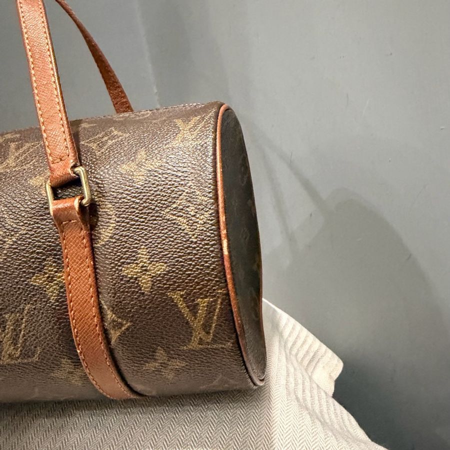 Louis Vuitton LV 經典老花 26 巴比龍 圓筒包 手拿包-24