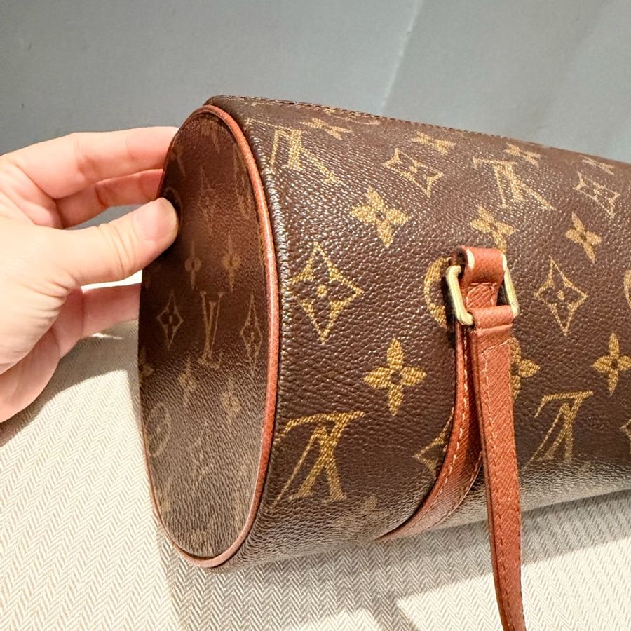 Louis Vuitton LV 經典老花 26 巴比龍 圓筒包 手拿包-35