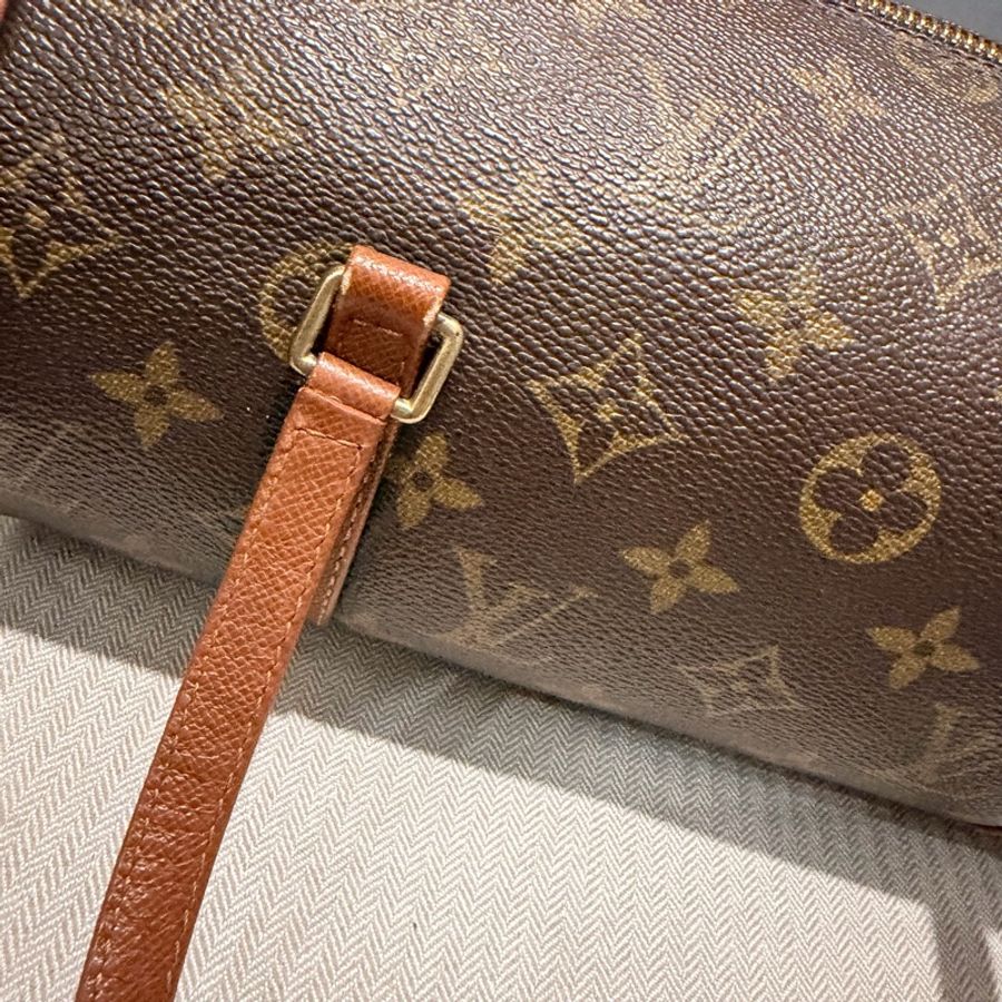 Louis Vuitton LV 經典老花 26 巴比龍 圓筒包 手拿包-39