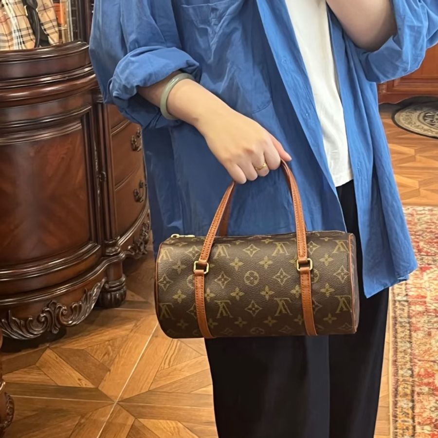 Louis Vuitton LV 經典老花 26 巴比龍 圓筒包 手拿包-41