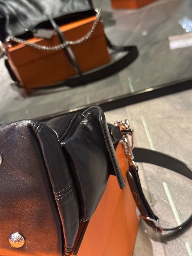 Lv carryall pm cargo黑武士 #全新全配🈶台灣購證 #五金帶膜 #離櫃未使用✨-16
