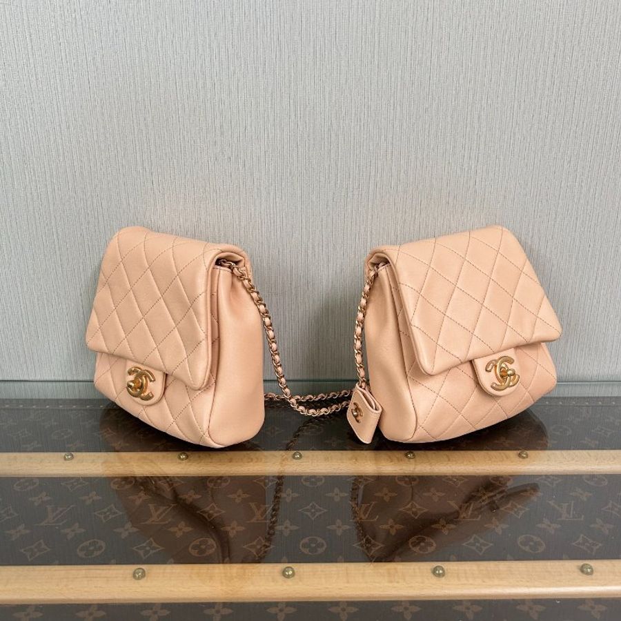 CHANEL 肉桂粉金扣雙子星 方胖子鏈條包 18*17*6 98新配件塵袋 保卡-1