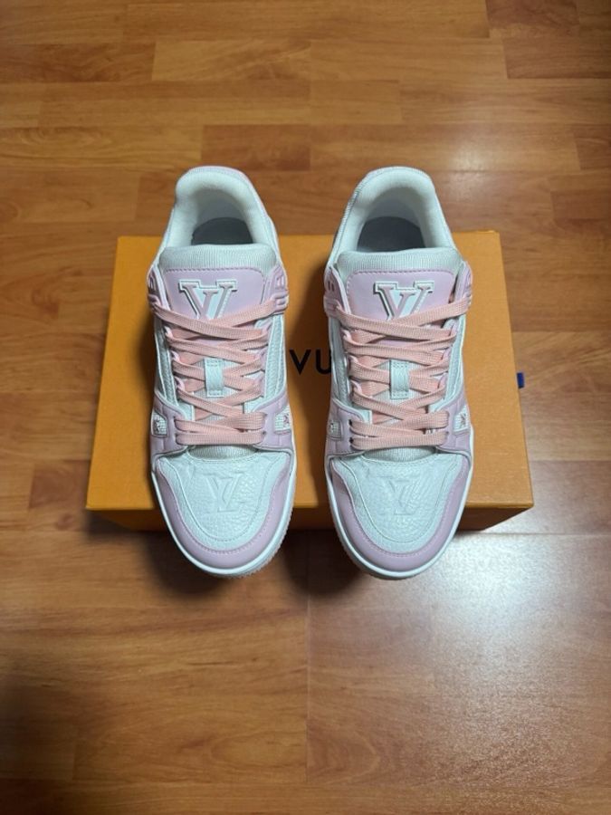 Louis Vuitton路易威登Trainer粉白低幫板鞋 玫瑰粉37.5碼-2