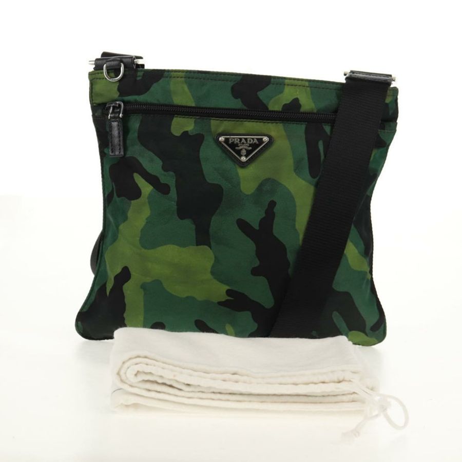 【日本直送】PRADA迷彩肩背包 尼龍 綠色 銀色 正品 149451V-11