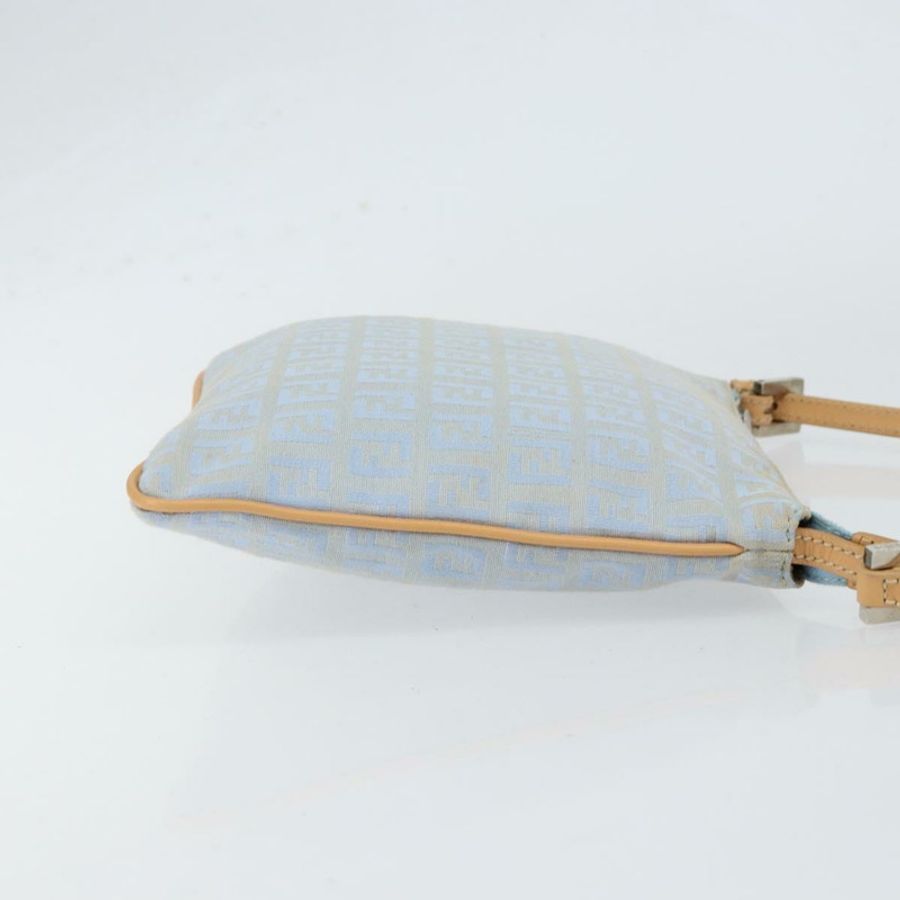 【日本直送】FENDI Zucchino帆布單肩包 淺藍色 銀色 正品 153315-2