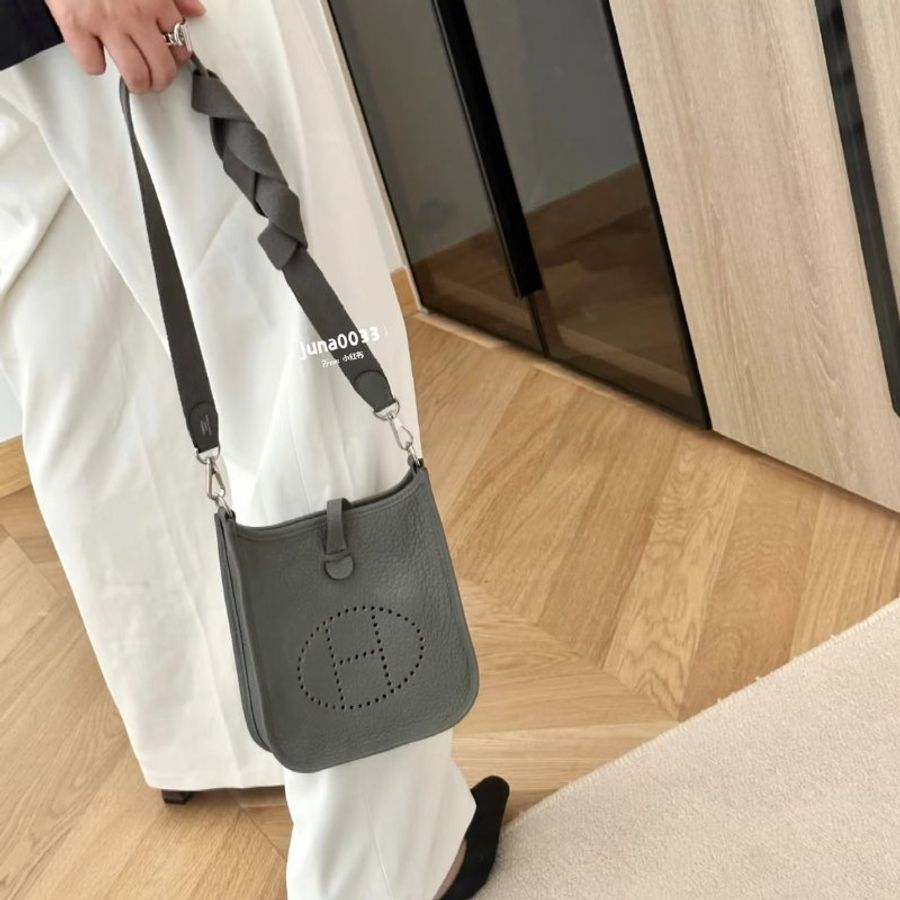 HERMES Mini Evelyne - Gris Meyer 0L 積雨雲灰銀 U-1