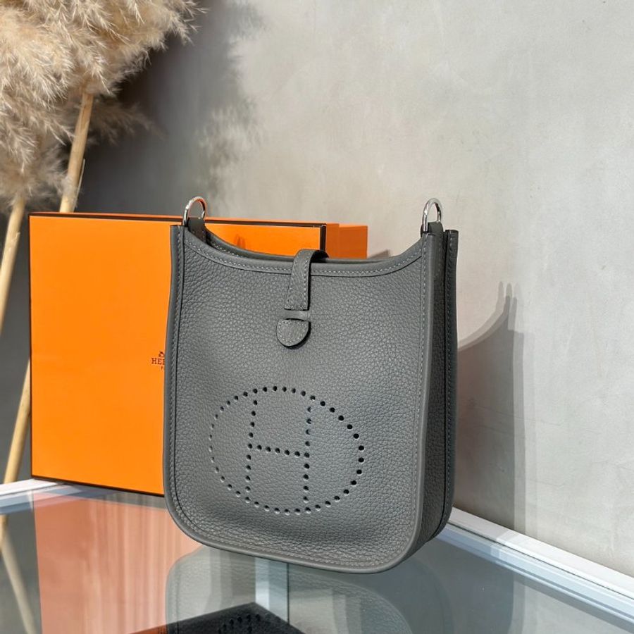 HERMES Mini Evelyne - Gris Meyer 0L 積雨雲灰銀 U-3