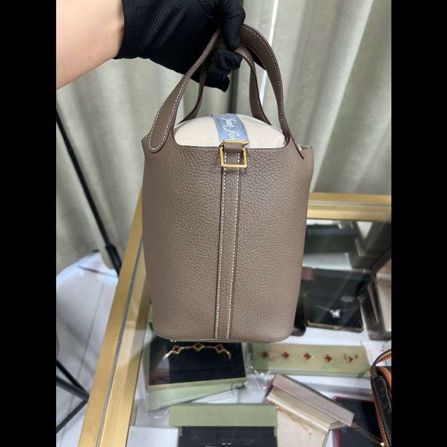 Hermes Picotin 18
Etoupe x ghw-8