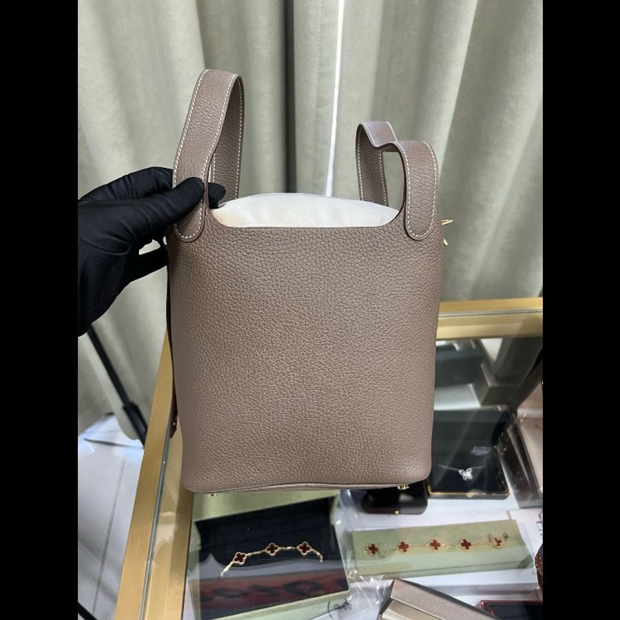 Hermes Picotin 18
Etoupe x ghw-16