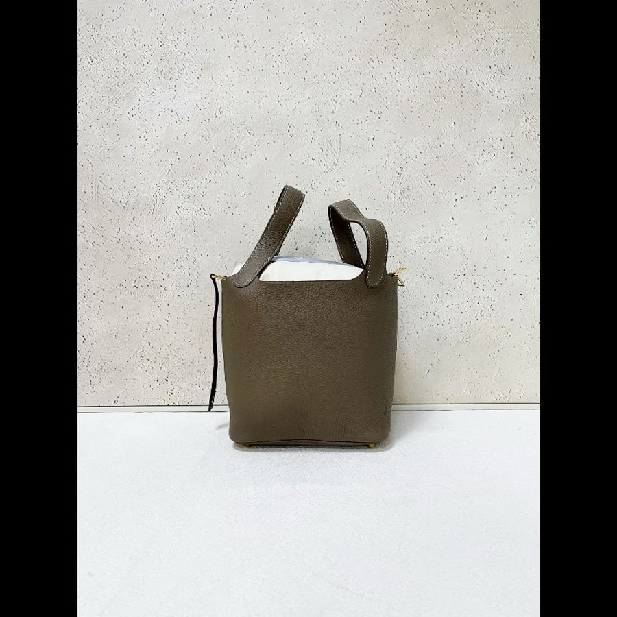 Hermes Picotin 18
Etoupe x ghw-17