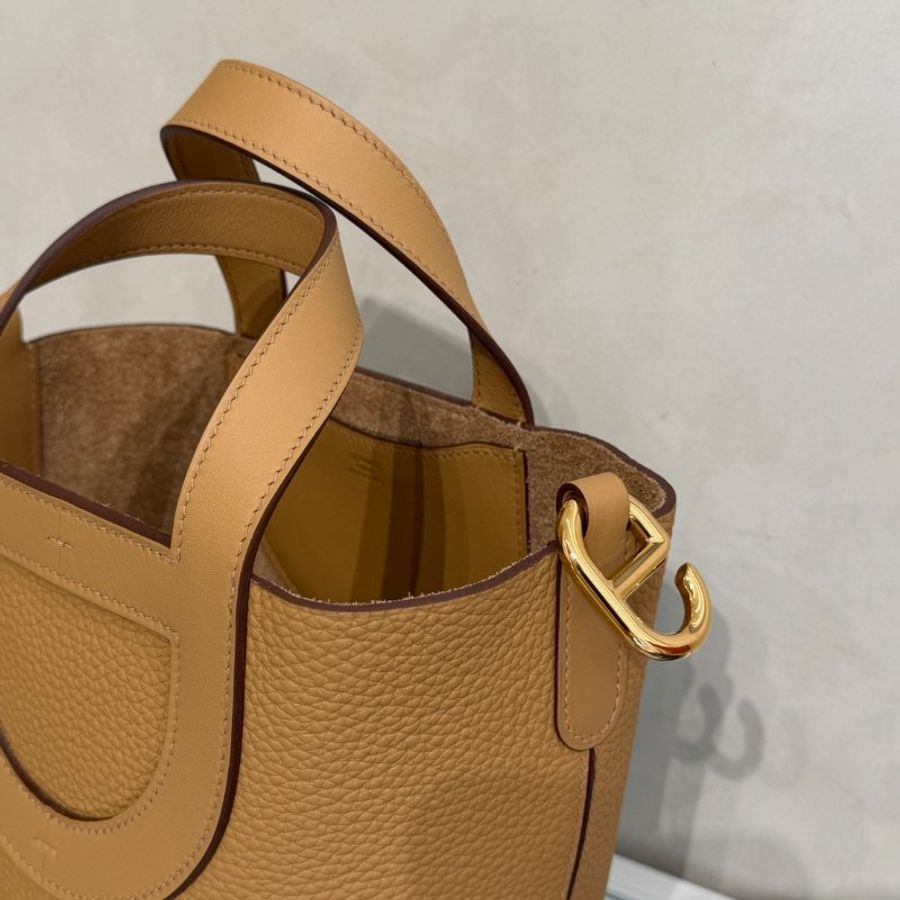HERMES In The Loop 18 - Biscuit 4B 餅乾金 B-10